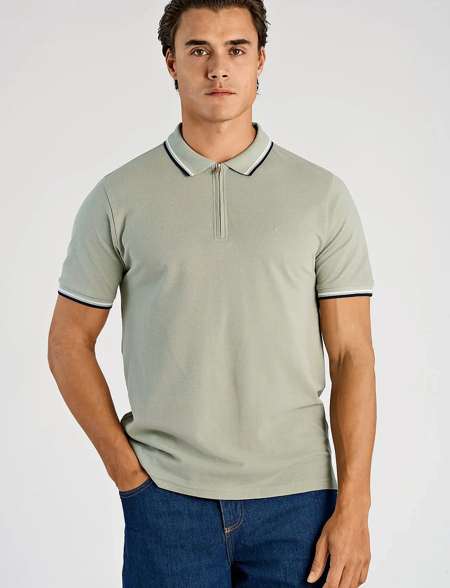 Lindbergh - Polo shirt w. contrast piping - kurzärmelig - sage green - 3