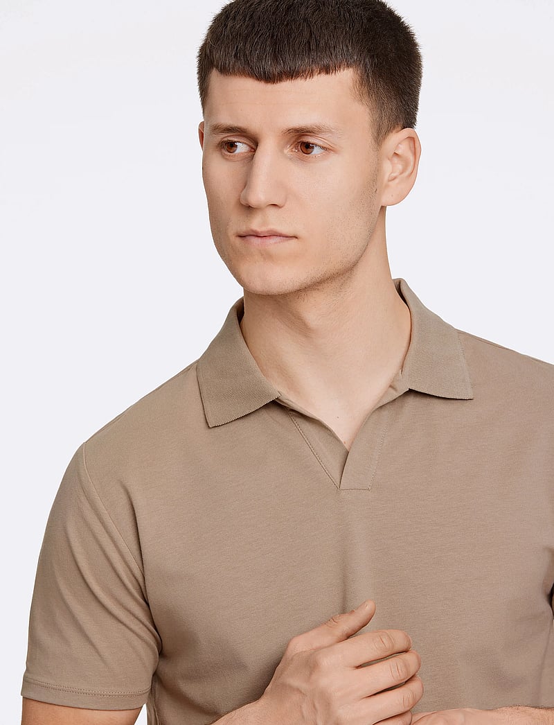 Lindbergh - Stretch polo shirt S/S - kortärmade pikéer - stone 125 - 5