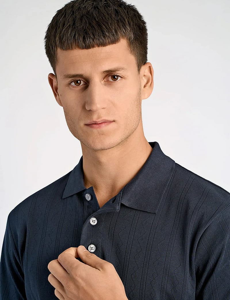 Lindbergh - Jacquard polo S/S - gestrickte polohemden - navy - 5