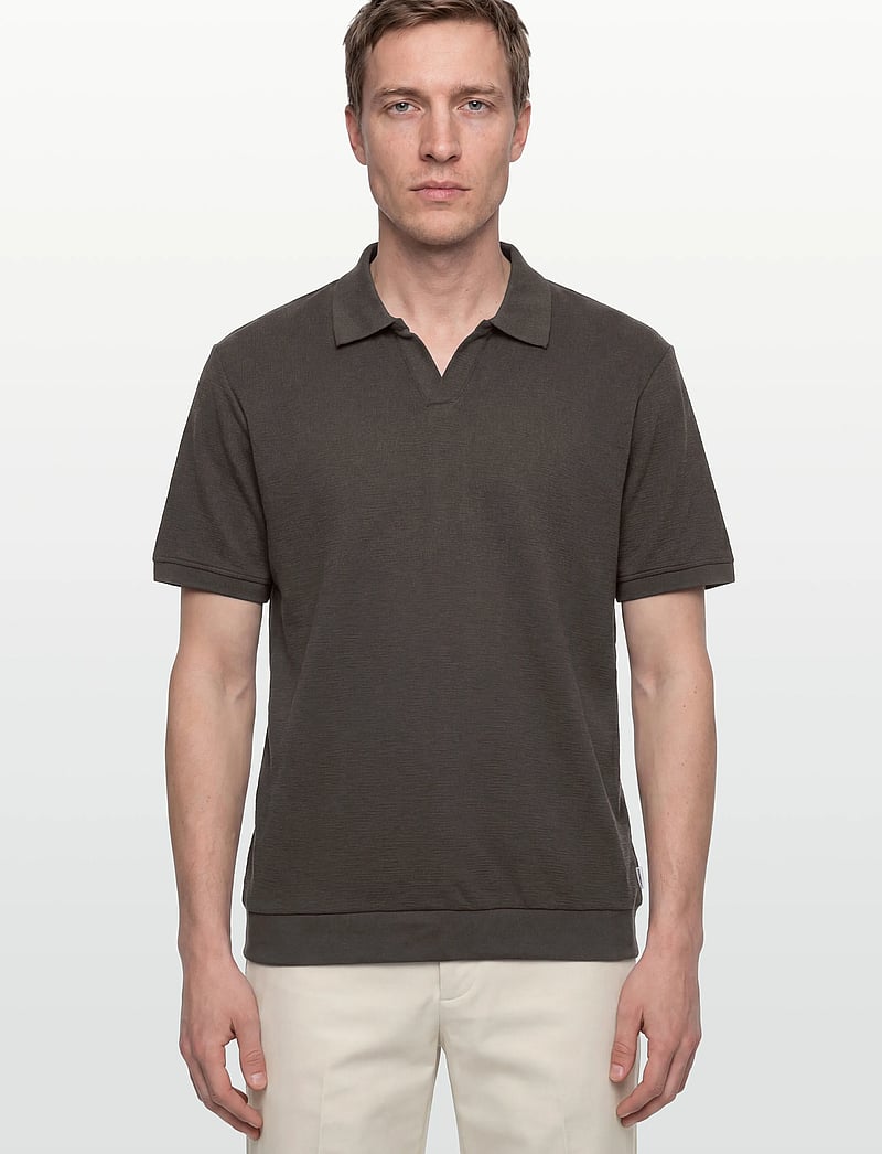 Lindbergh - Open collar structure rib polo - kurzärmelig - ebony brown - 3