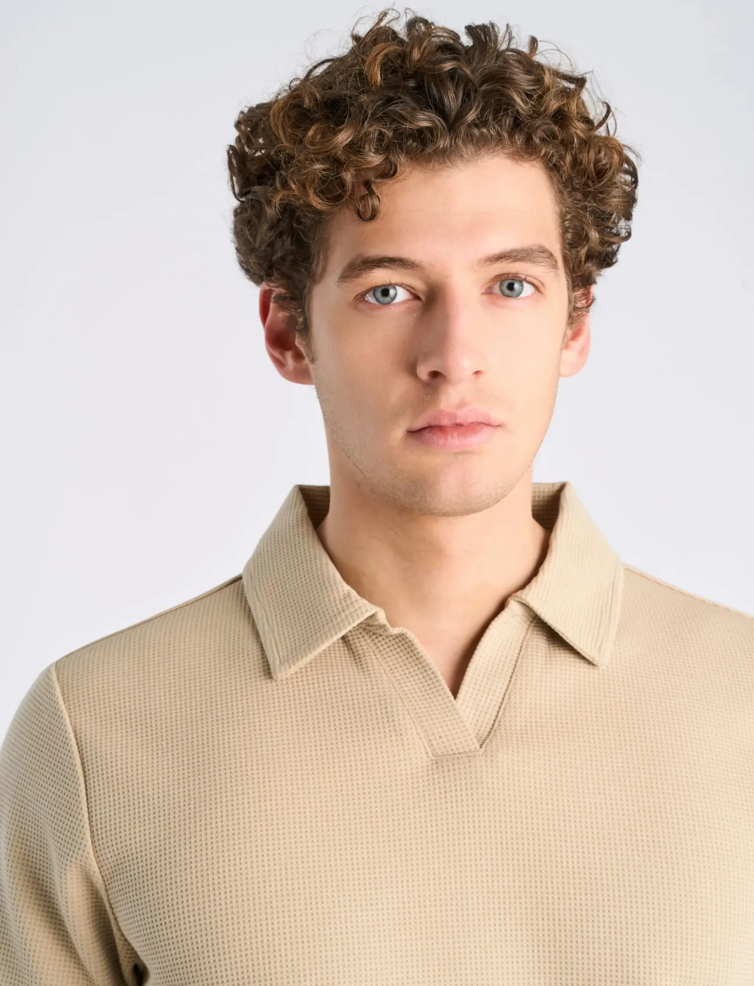 Lindbergh - Waffle polo split neck - kortærmede poloer - sand - 5