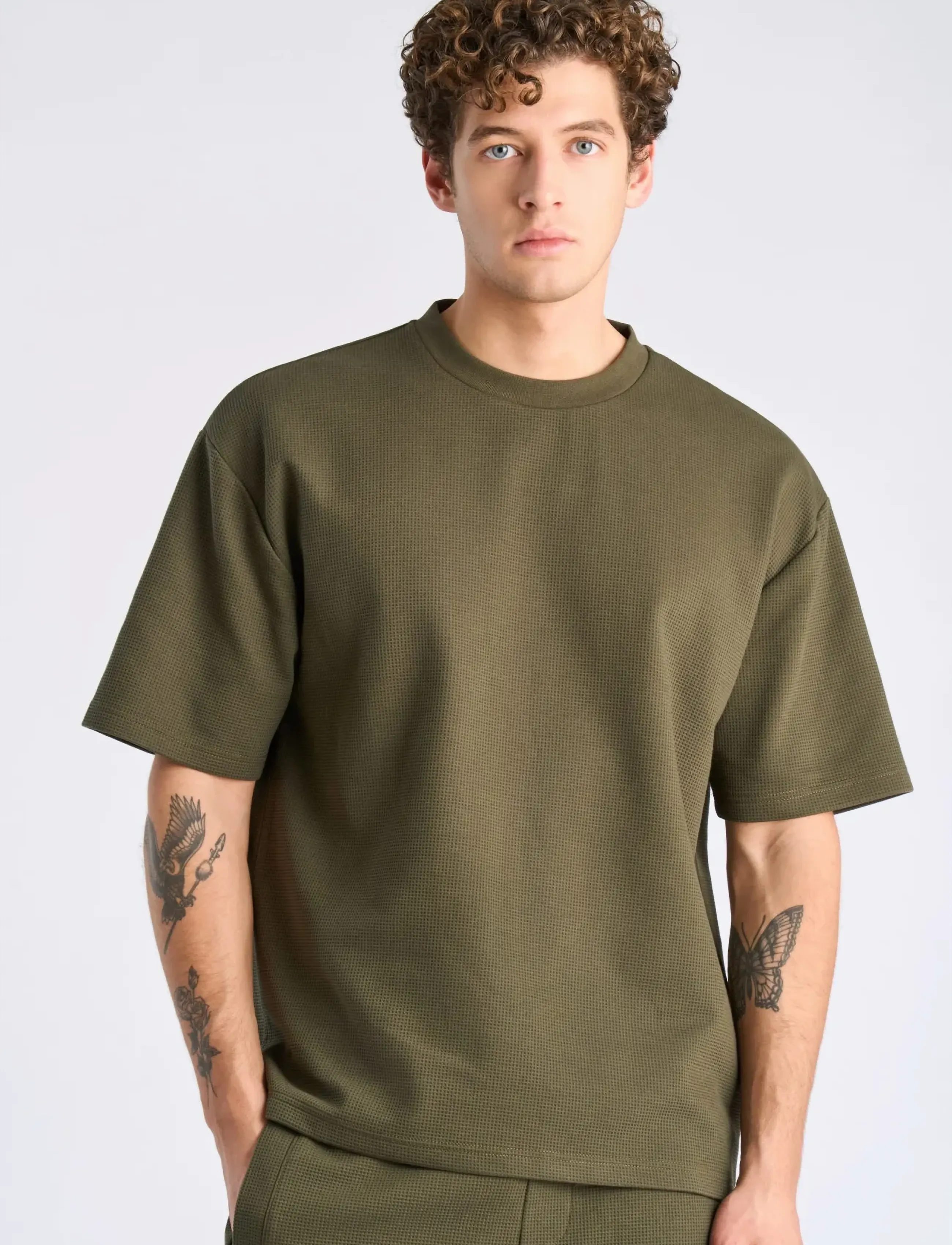 Lindbergh - Oversize waffle tee - kortärmade t-shirts - army - 3