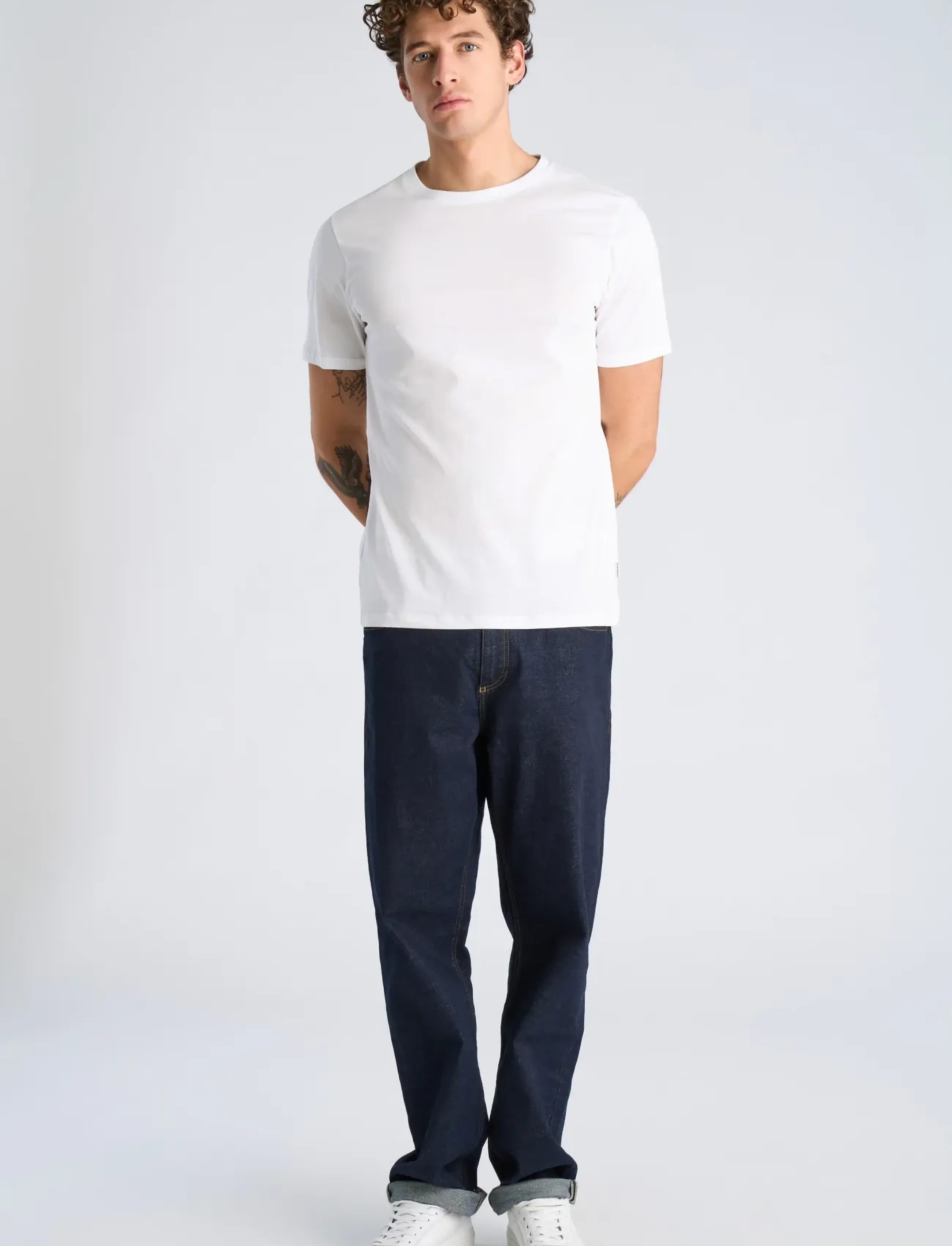 Lindbergh Basic o-neck tee S/S - T-shirts - WHITE / white
