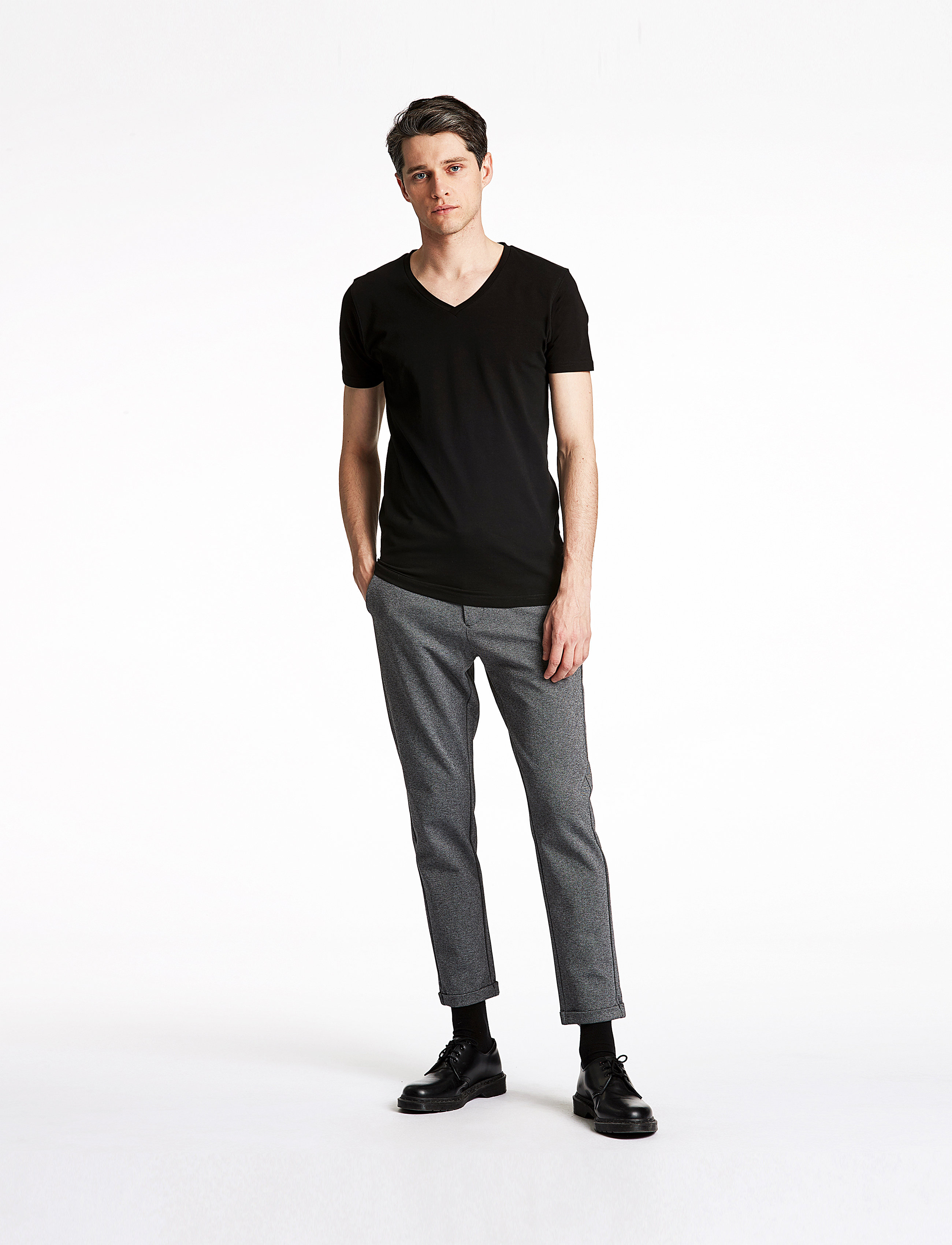 Lindbergh Mens Stretch V-Neck Tee S/S, L, T-shirts, Schwarz - Short-sleeved, Männerswear