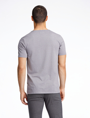 Lindbergh - Mouliné o-neck tee S/S - basic t-shirts - grey mix 123 - 4