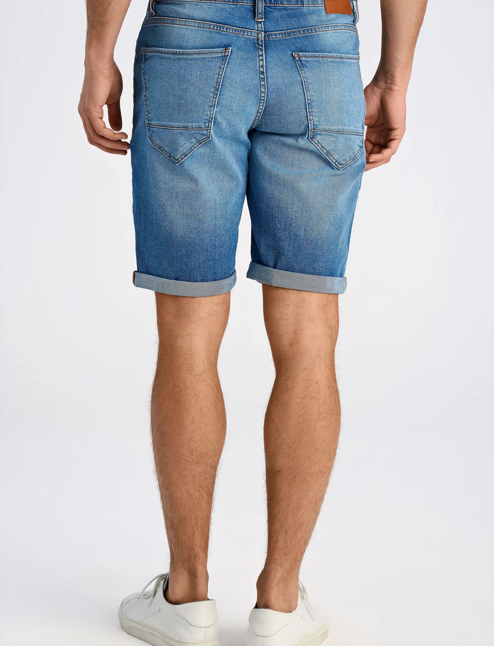Lindbergh - Superflex denim shorts - jeans shorts - sky blue - 4