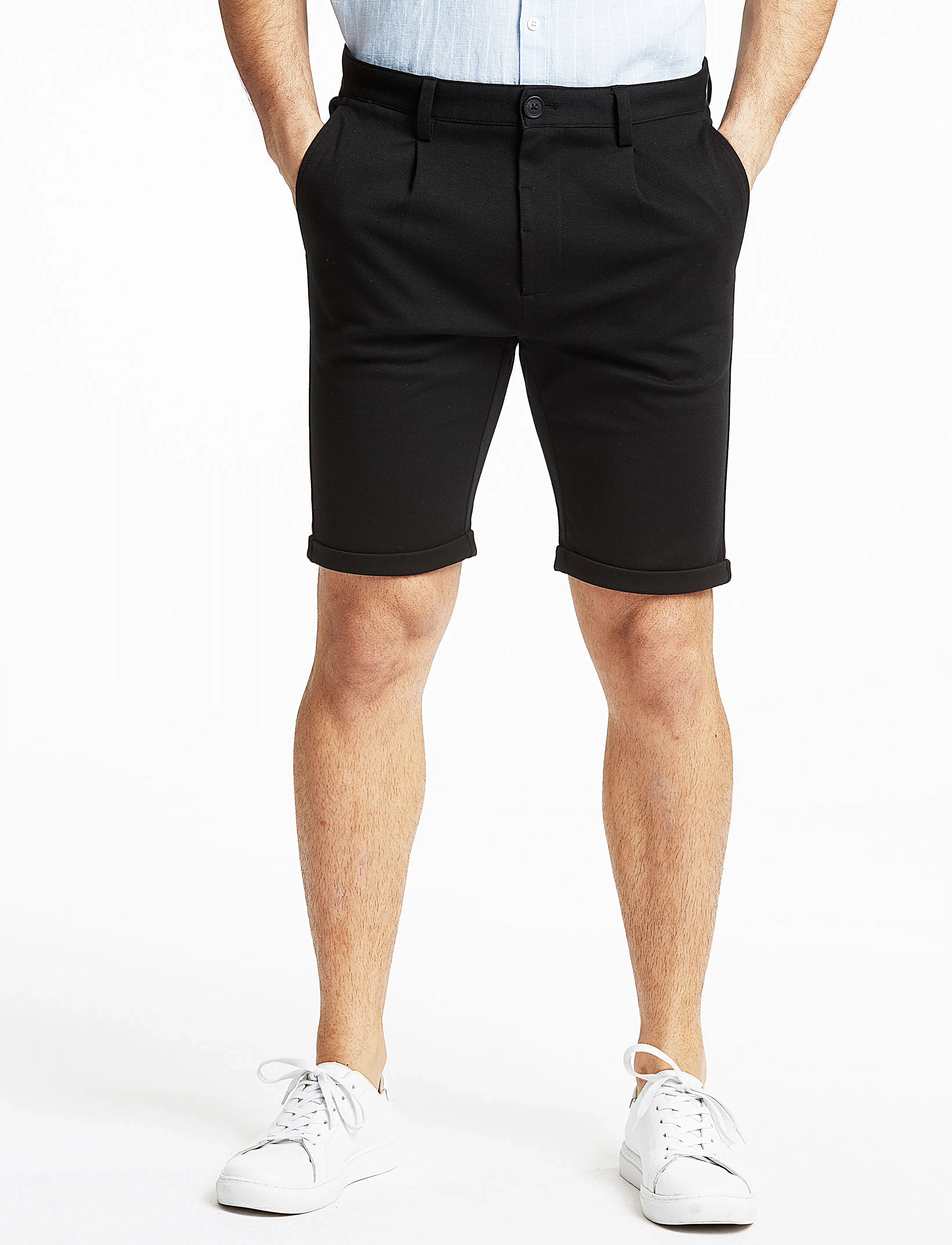 Lindbergh Pleated Shorts, 3XL, Black, Shorts > Chinoshorts, Herre