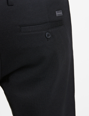 Lindbergh - Pleated shorts - „chino“ stiliaus šortai - black - 10