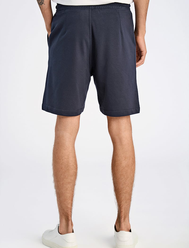 Lindbergh - Jersey drawstring shorts - lühikesed dressipüksid - navy - 4