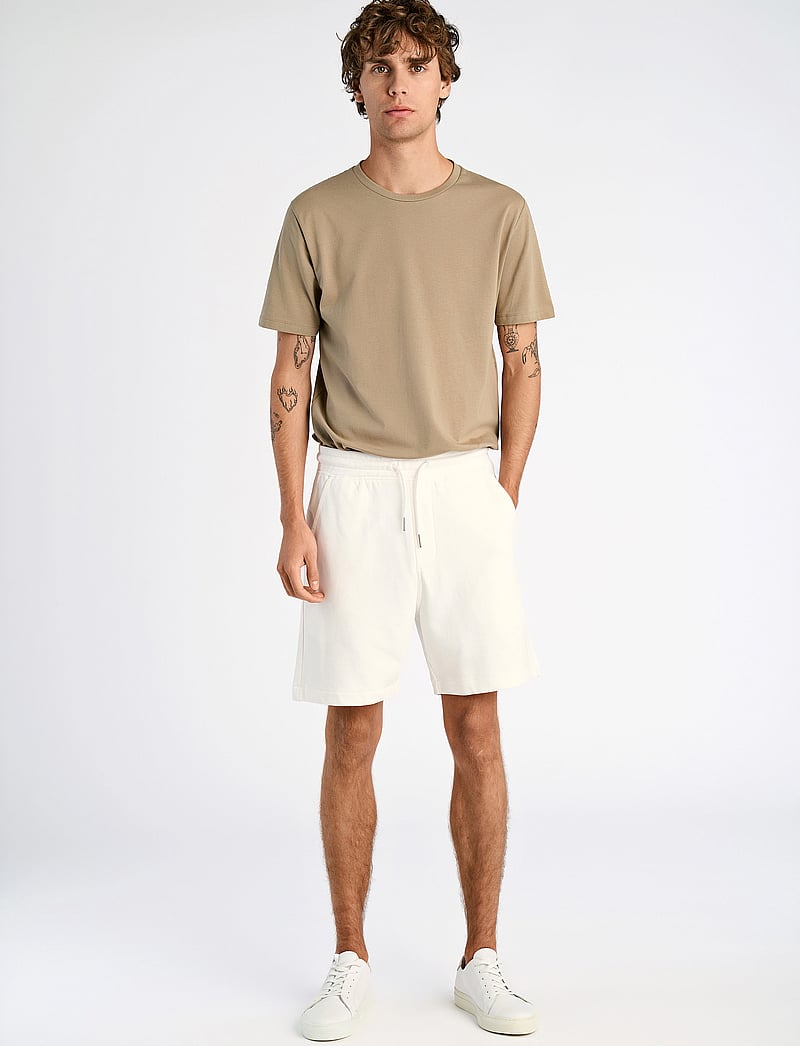 Lindbergh - Jersey drawstring shorts - sweat shorts - off white - 0