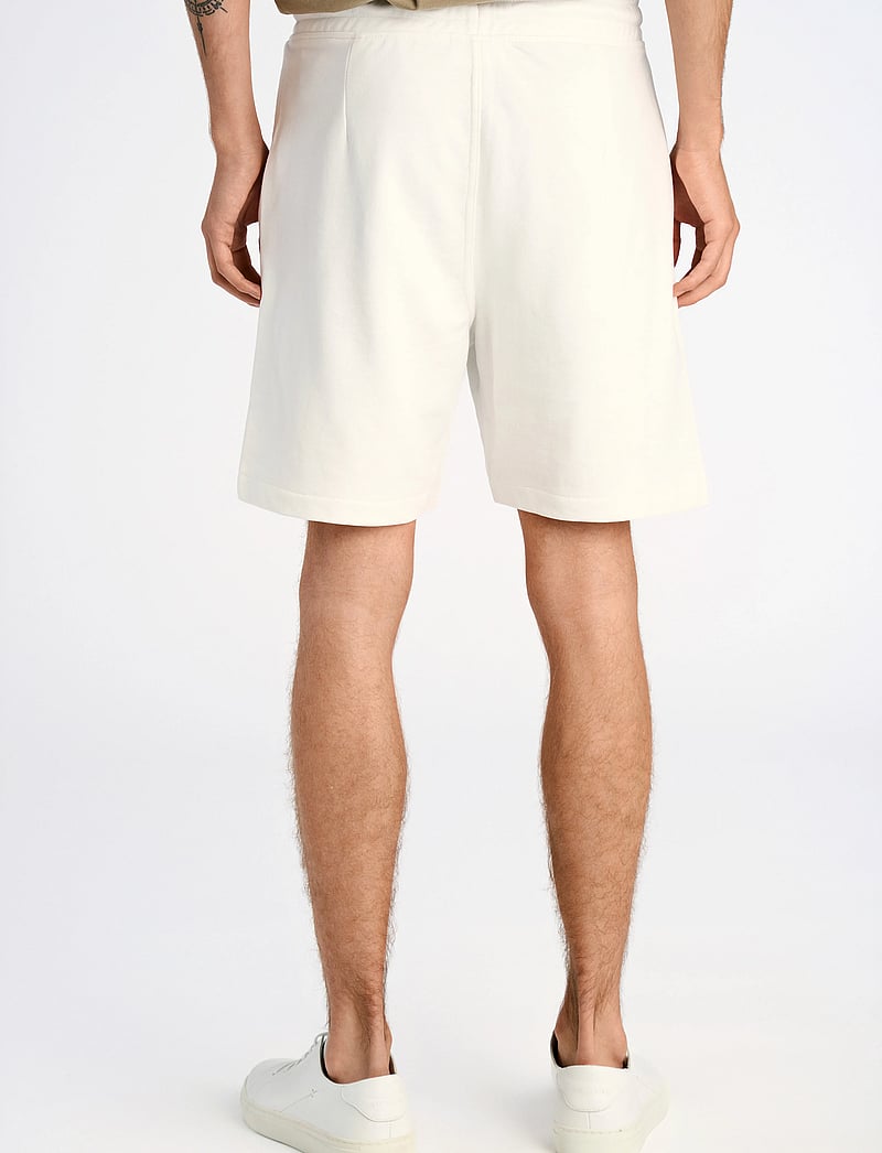 Lindbergh - Jersey drawstring shorts - sweat shorts - off white - 4