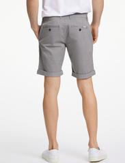 Lindbergh - Superflex chino shorts - chinos shorts - dk grey - 6