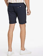 Lindbergh - Superflex chino shorts - chinos shorts - dk navy - 5