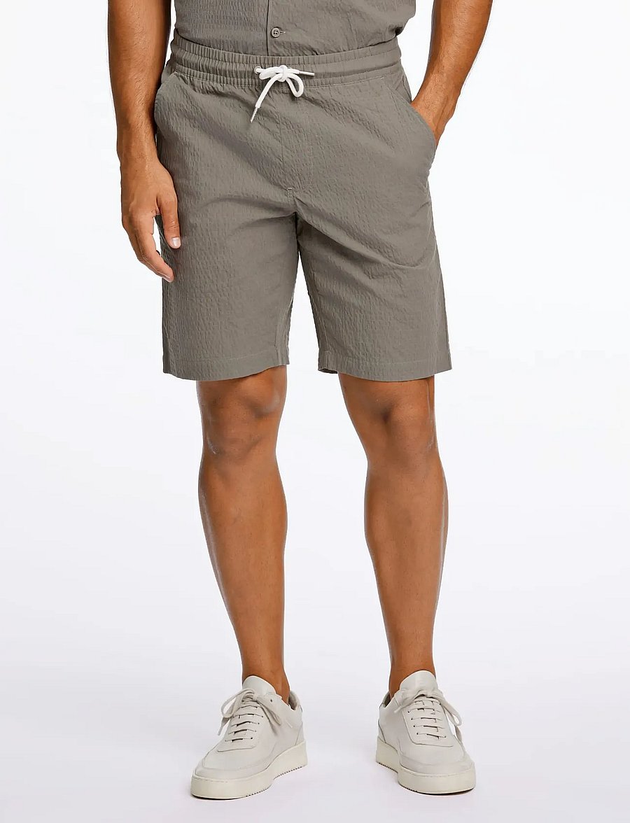 Lindbergh - Seersucker shorts elasticated - casual shorts - lt army - 3
