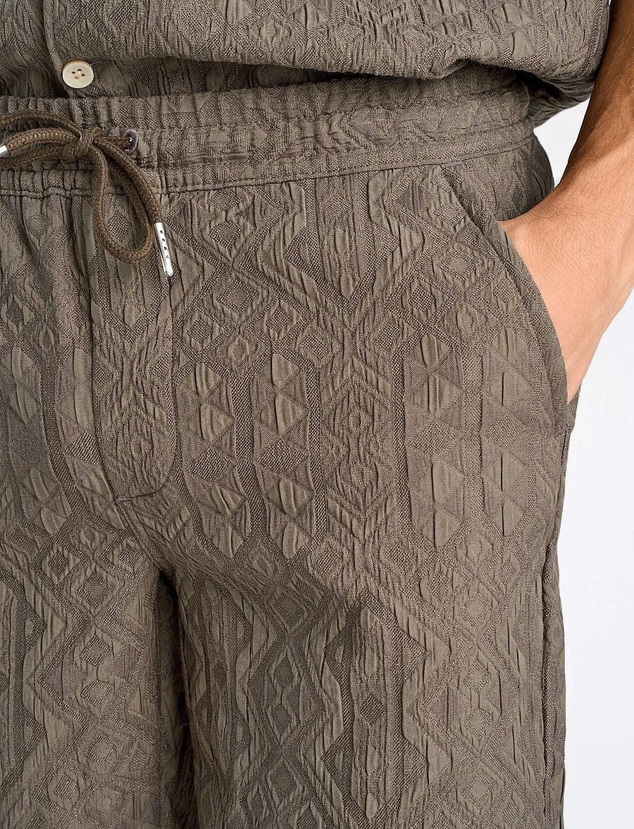 Lindbergh - Textured shorts - casual shorts - dk khaki - 5