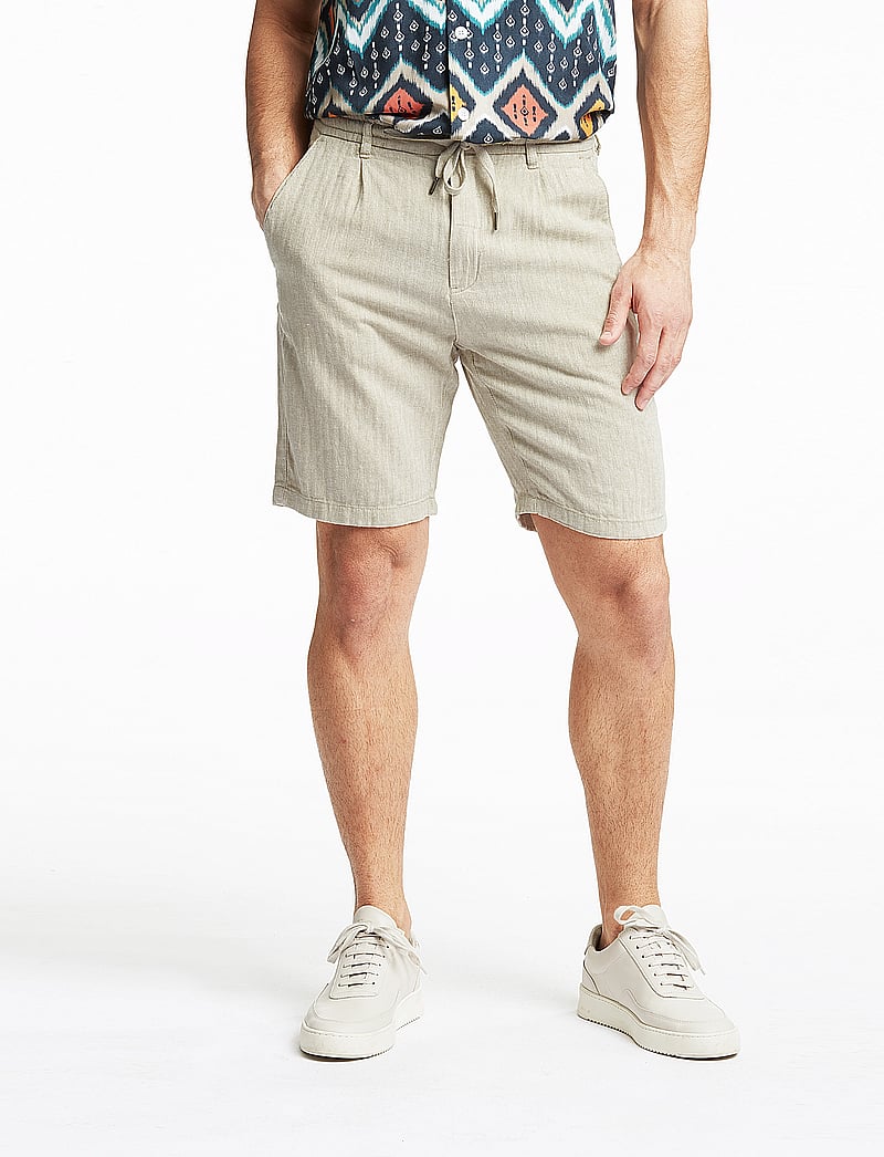 Lindbergh - Linen blend herringbone short - hørshorts - lt stone - 0