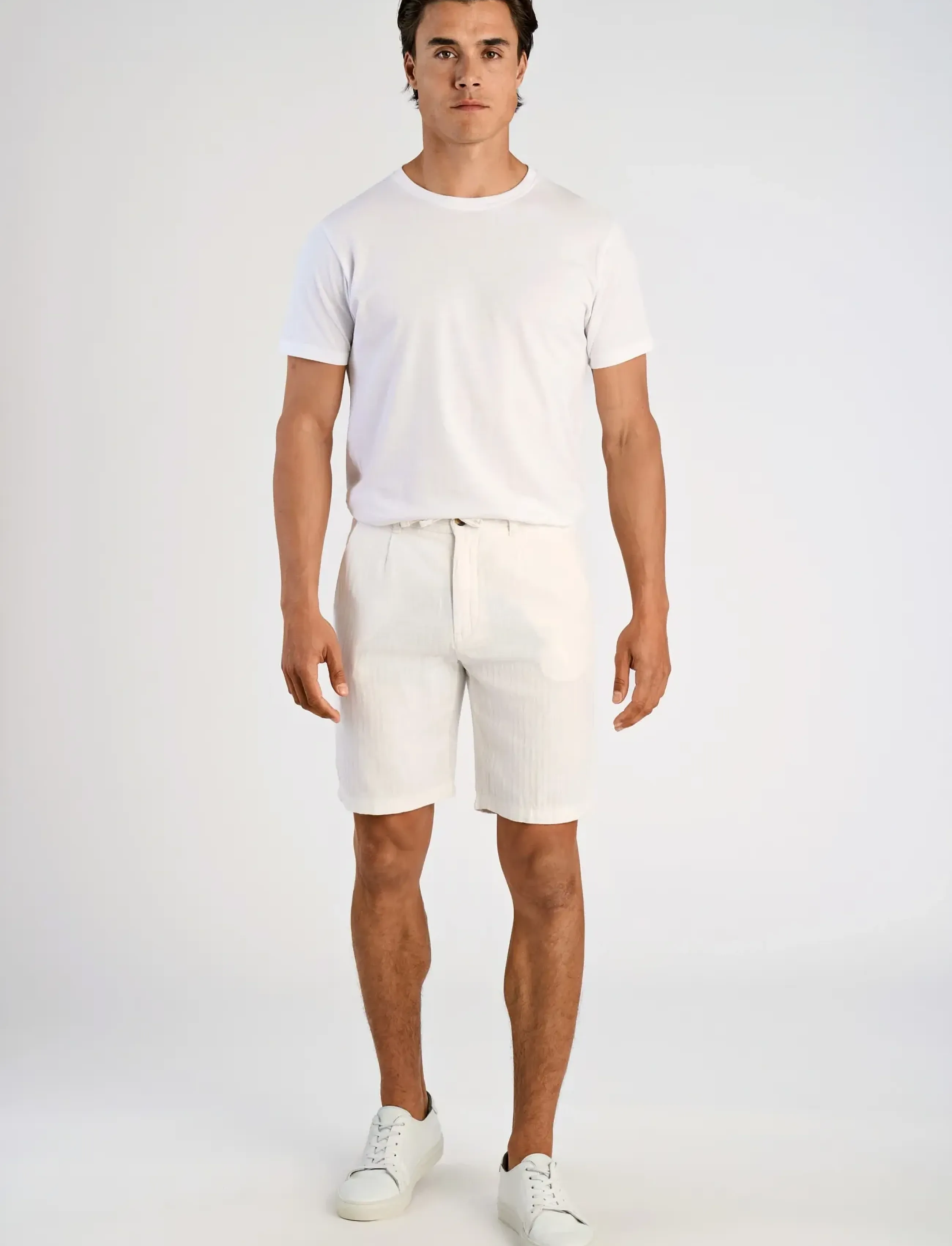 Lindbergh - Linen blend herringbone short - linen shorts - optical white - 0