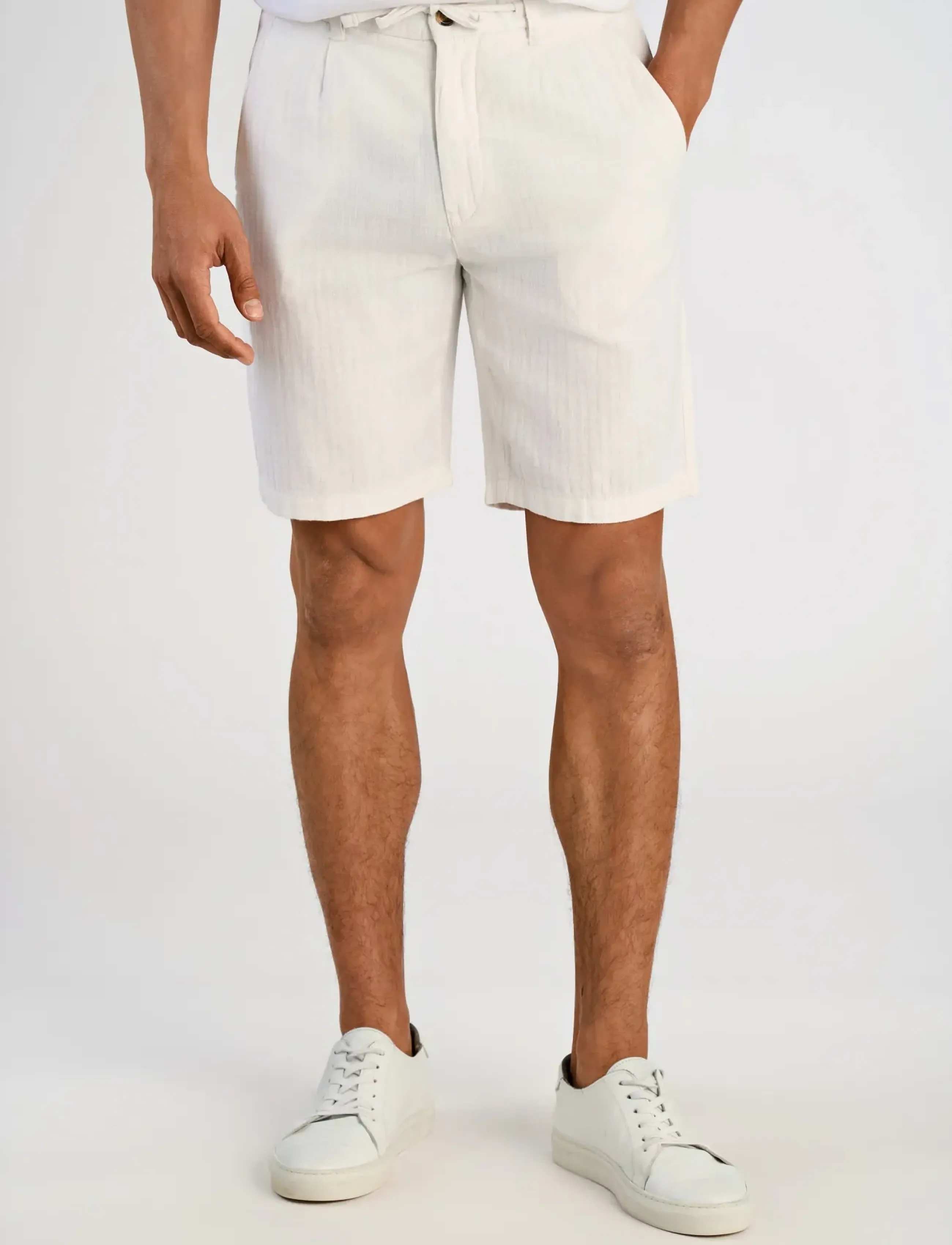 Lindbergh - Linen blend herringbone short - linneshorts - optical white - 3