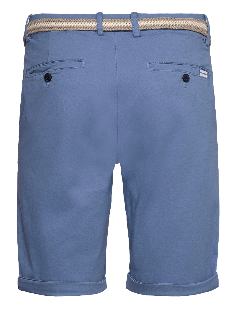Lindbergh - Superflex chino shorts w. belt - chinos shorts - dusty blue - 1