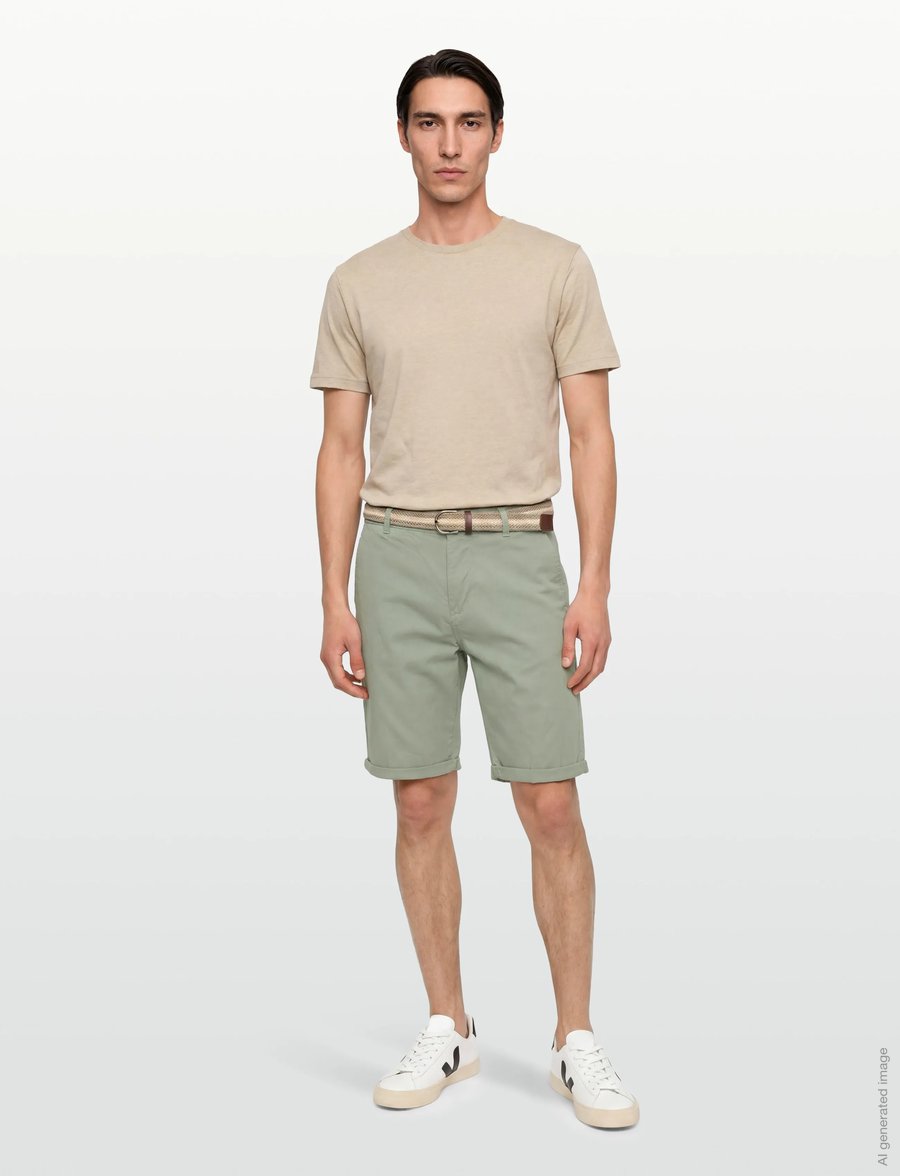 Lindbergh - Superflex chino shorts w?. belt - chinos shorts - soft green - 0