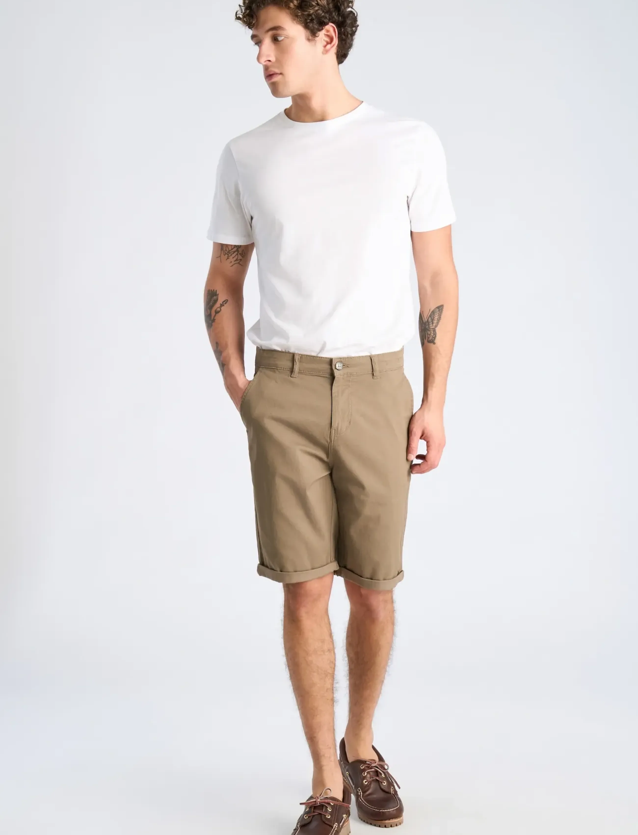 Lindbergh Superflex Chino Shorts, M, Khakigrün - Chinos Männerswear