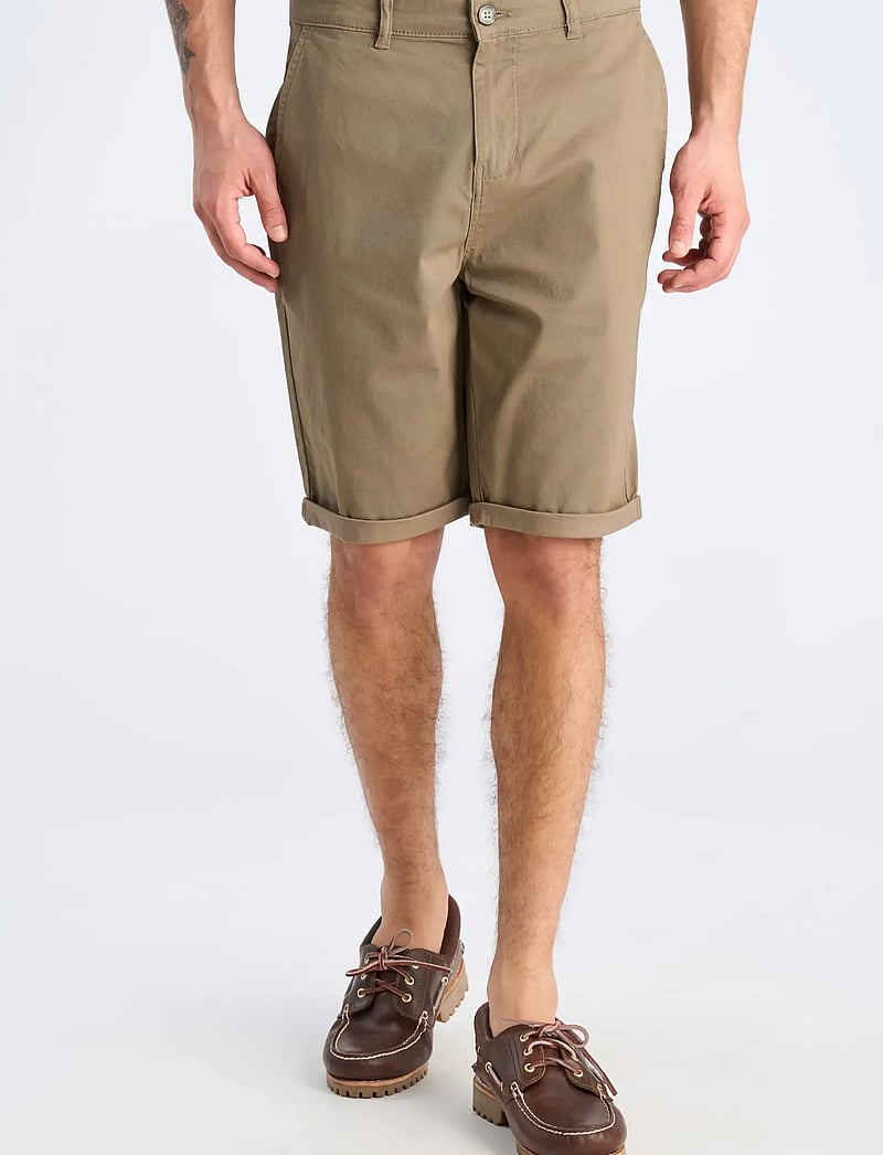 Lindbergh - Superflex chino shorts - chinos shorts - deep stone - 3
