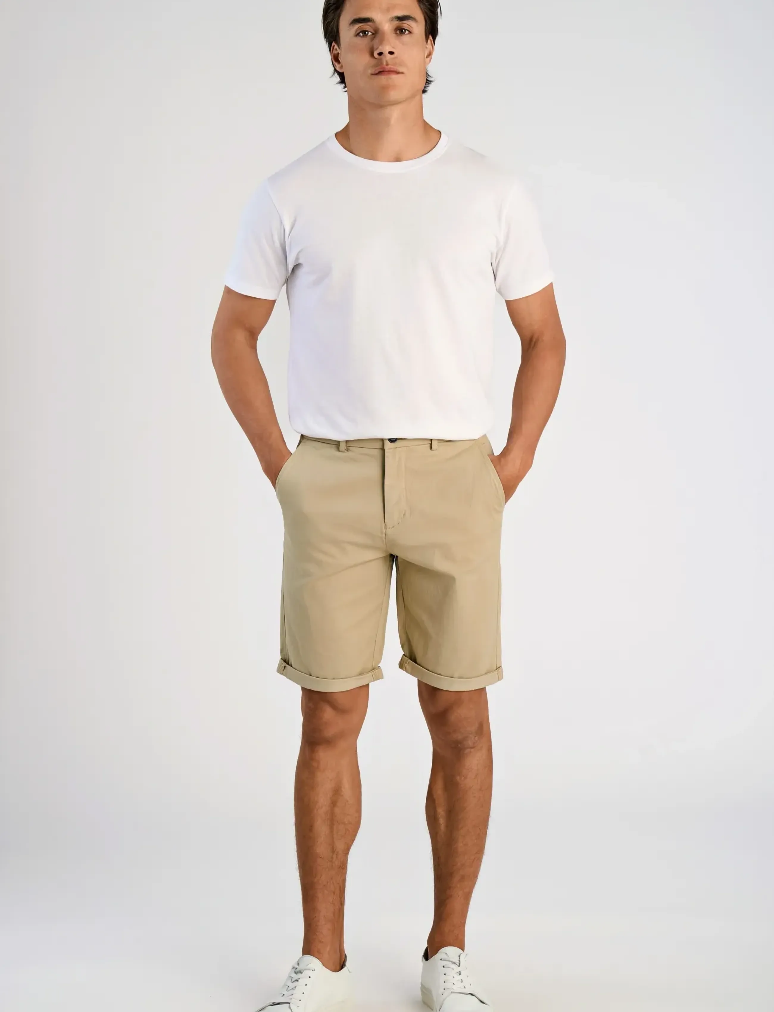 Lindbergh Superflex Chino Shorts, M, Beige - Chinos Männerswear