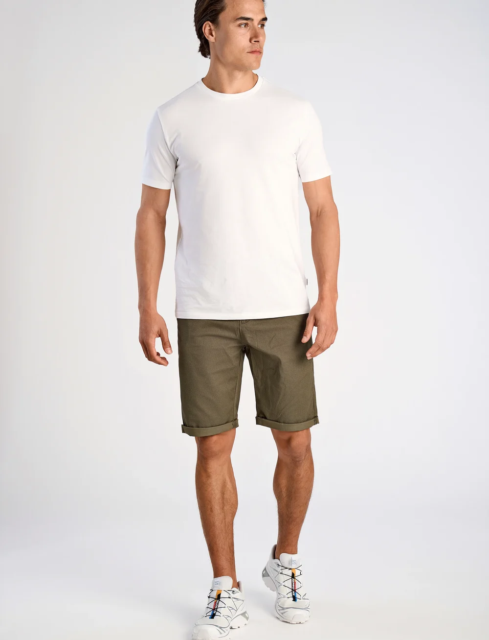 Lindbergh - Superflex AOP chino shorts - chinos shorts - dk army - 4