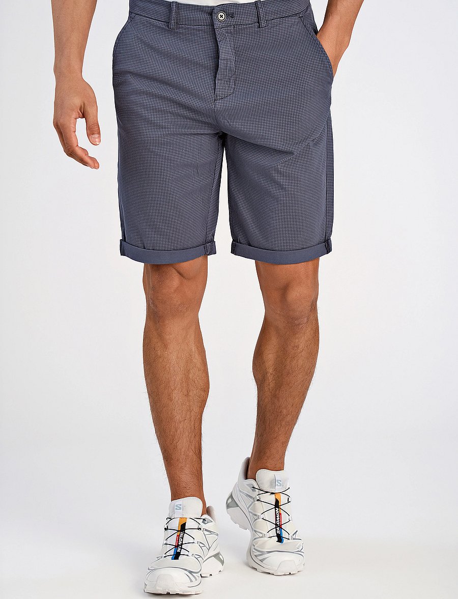 Lindbergh - Superflex AOP chino shorts - chinos shorts - ink blue - 0