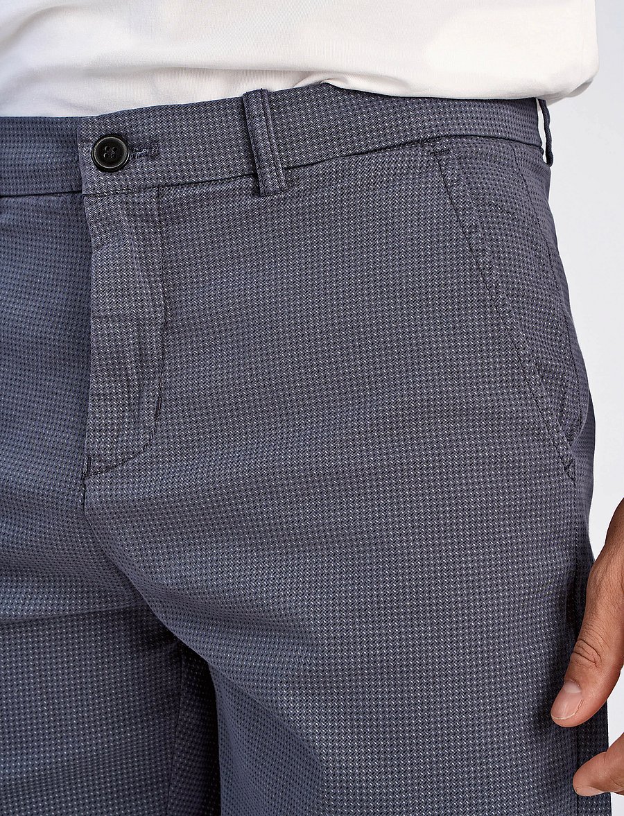 Lindbergh - Superflex AOP chino shorts - chinos shorts - ink blue - 5