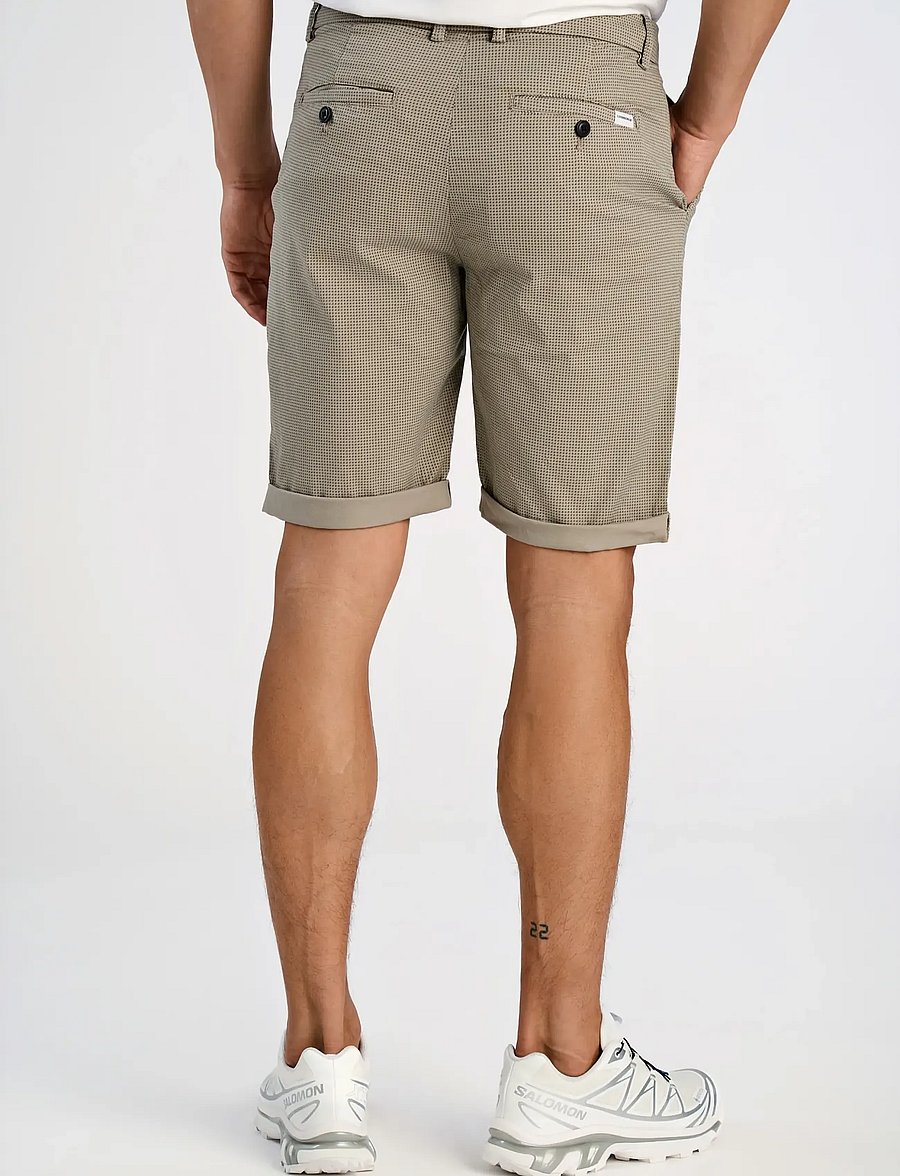 Lindbergh - Superflex AOP chino shorts - chinos shorts - stone - 4