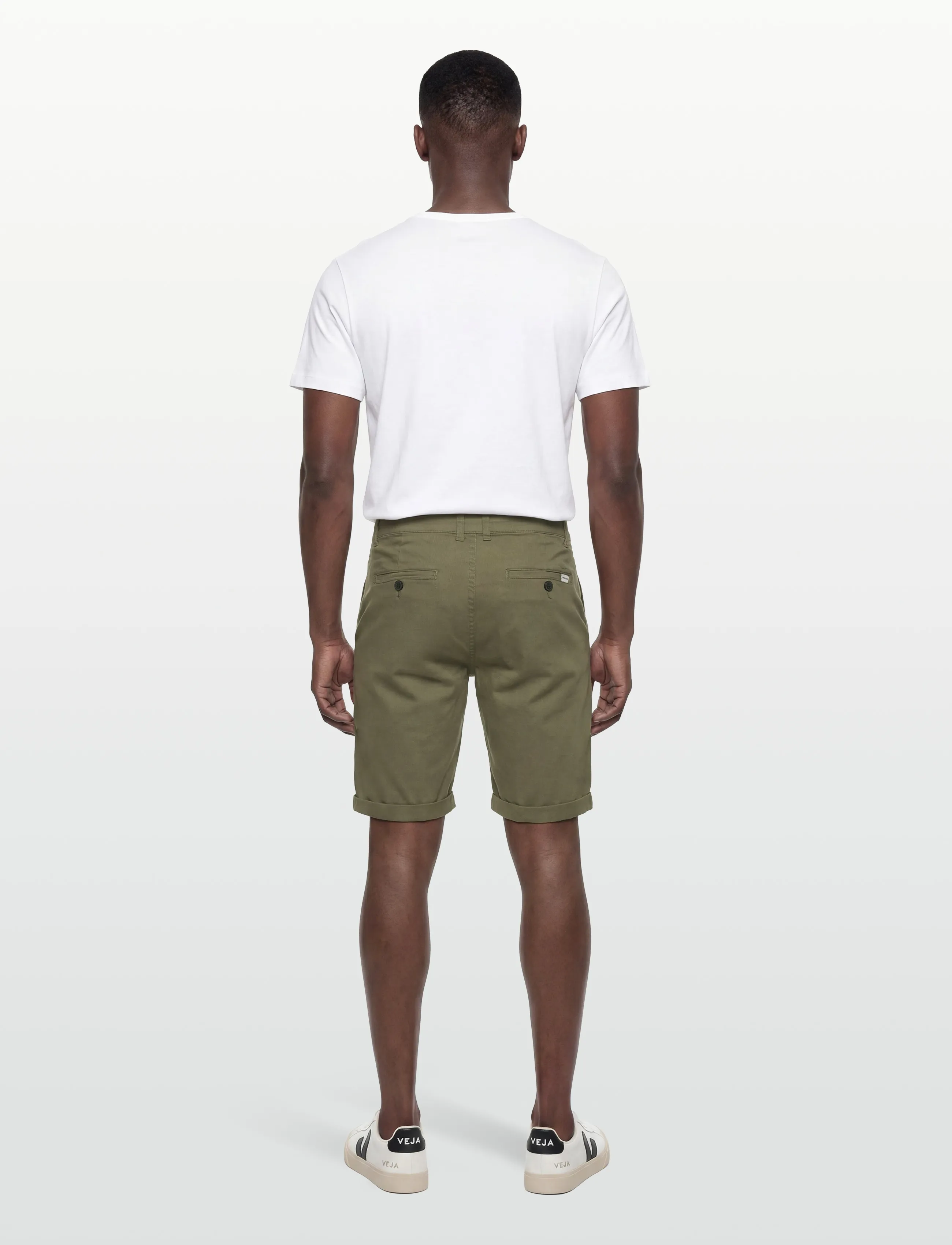 Lindbergh - Superflex chino shorts - chino shorts - army - 4