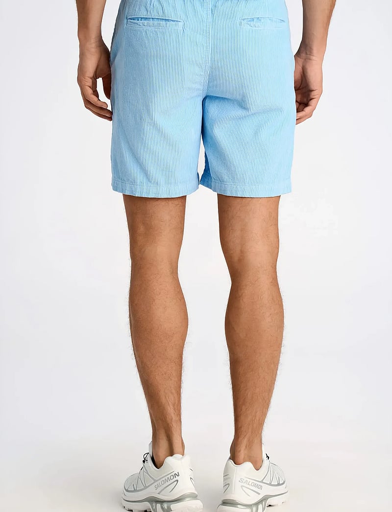 Lindbergh - Corduroy shorts - casual shorts - bright blue - 4