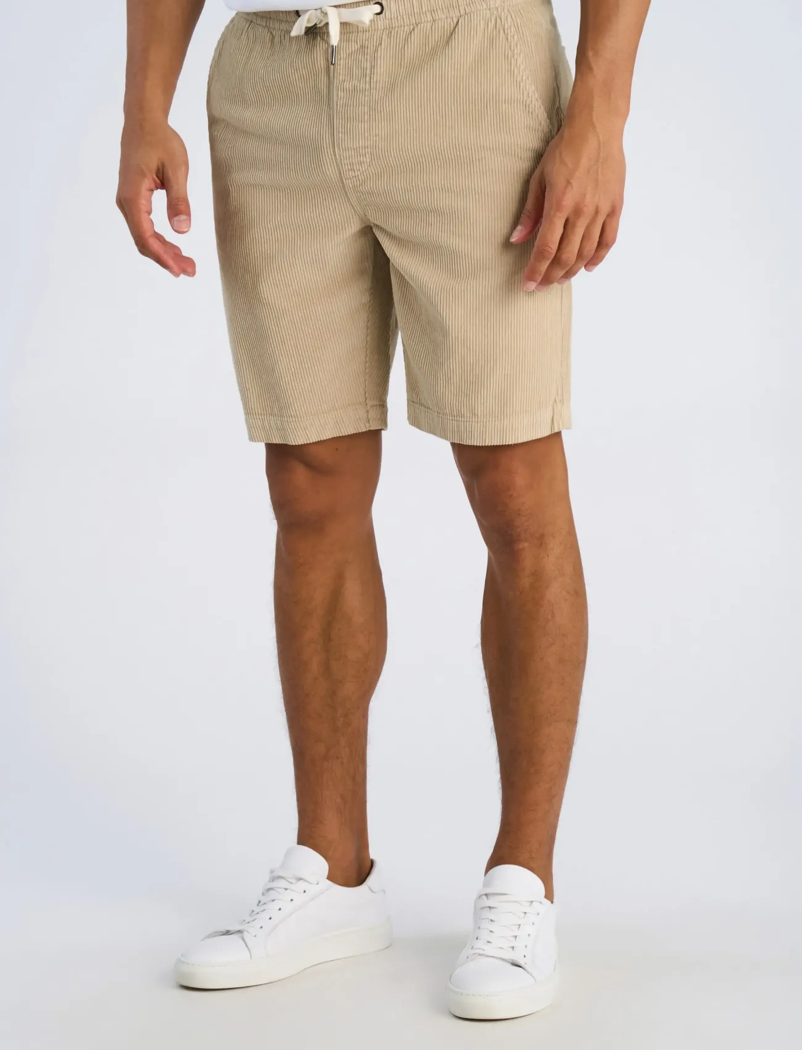Lindbergh - Corduroy shorts - casual shorts - stone - 3
