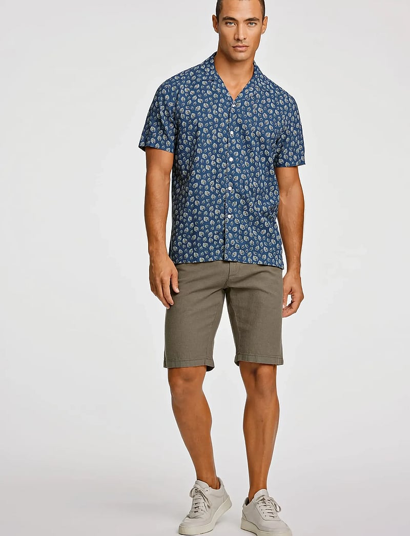 Lindbergh - Linen shorts - hørshorts - dk army - 0