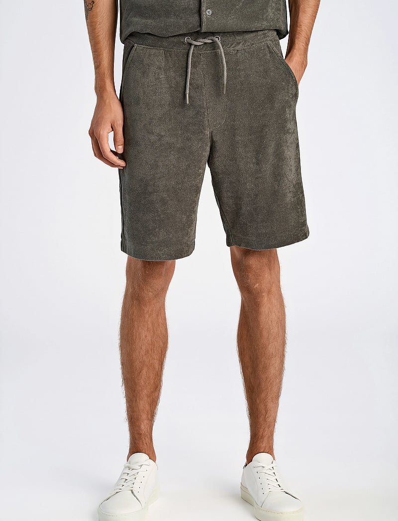 Lindbergh - Shorts Terry - sweatshorts - lt army - 3