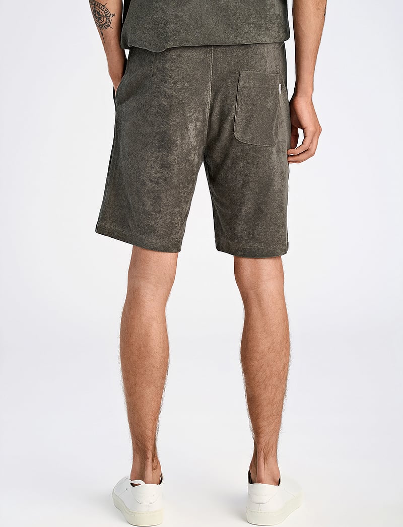 Lindbergh - Shorts Terry - sweatshorts - lt army - 4