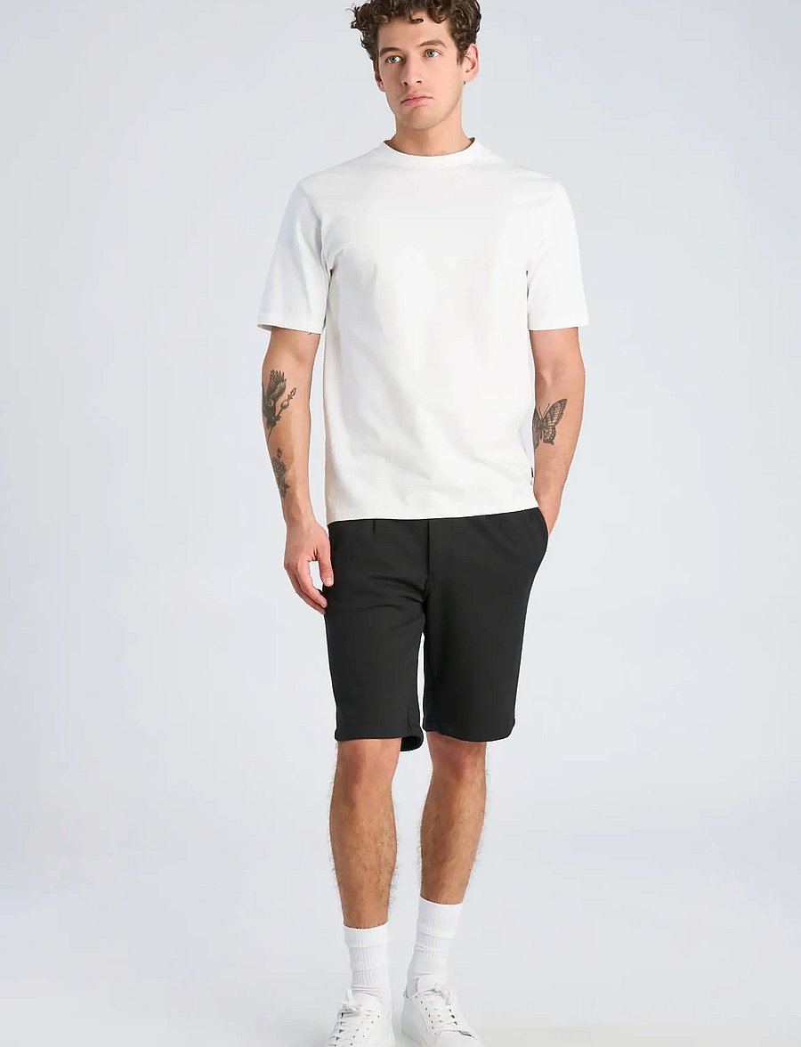 Lindbergh - Superflex elastic waist shorts - lühikesed dressipüksid - black - 0