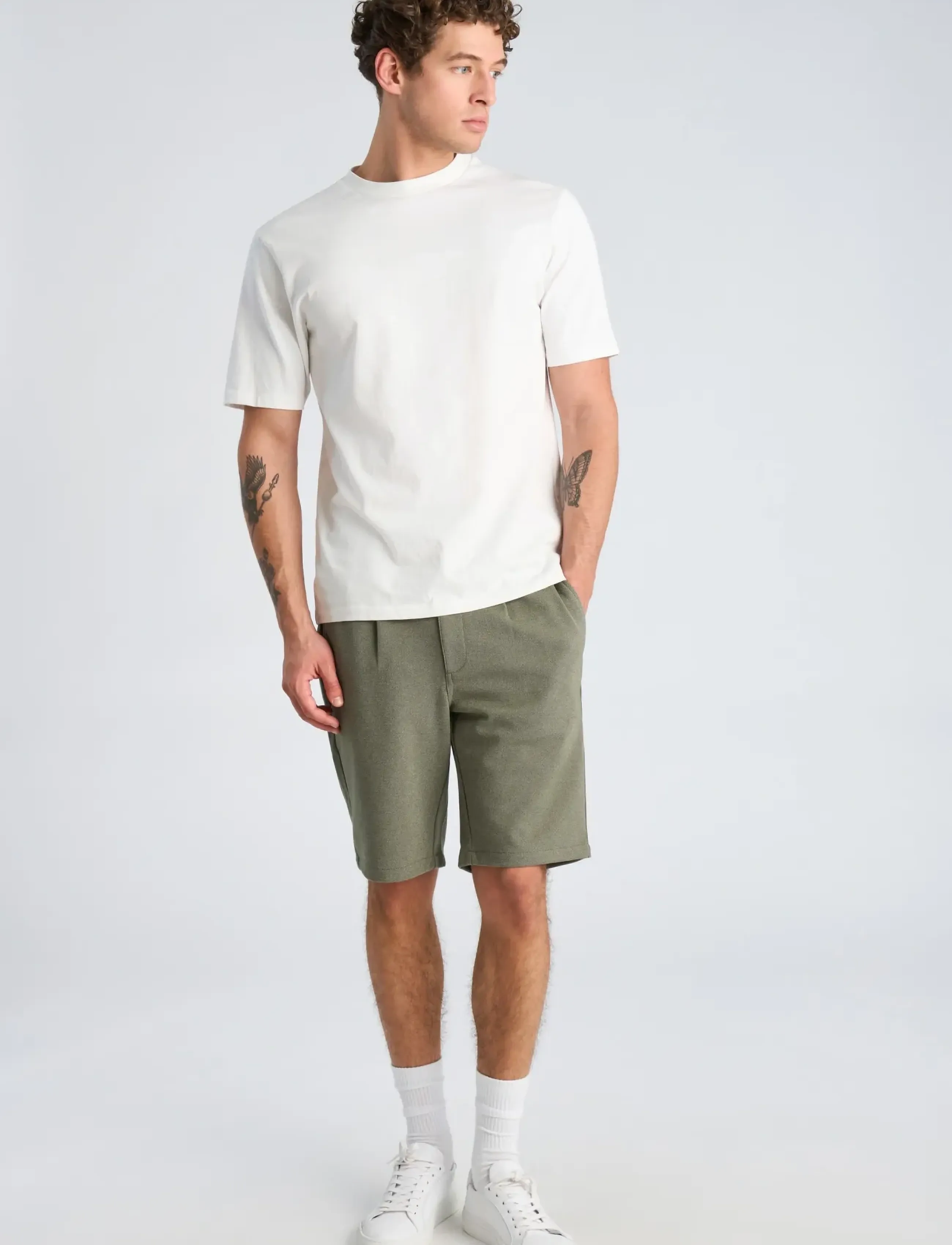 Lindbergh Superflex Elastic Waist Shorts, M, Khaki green, Shorts > Svedeshorts, Herre