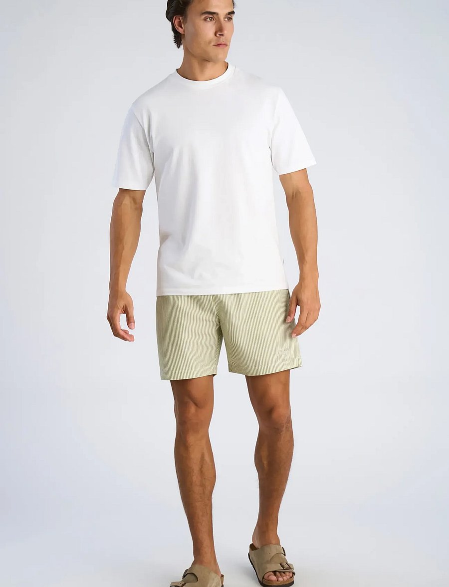 Lindbergh - Striped seersucker swim shorts - ujumispüksid - green - 0