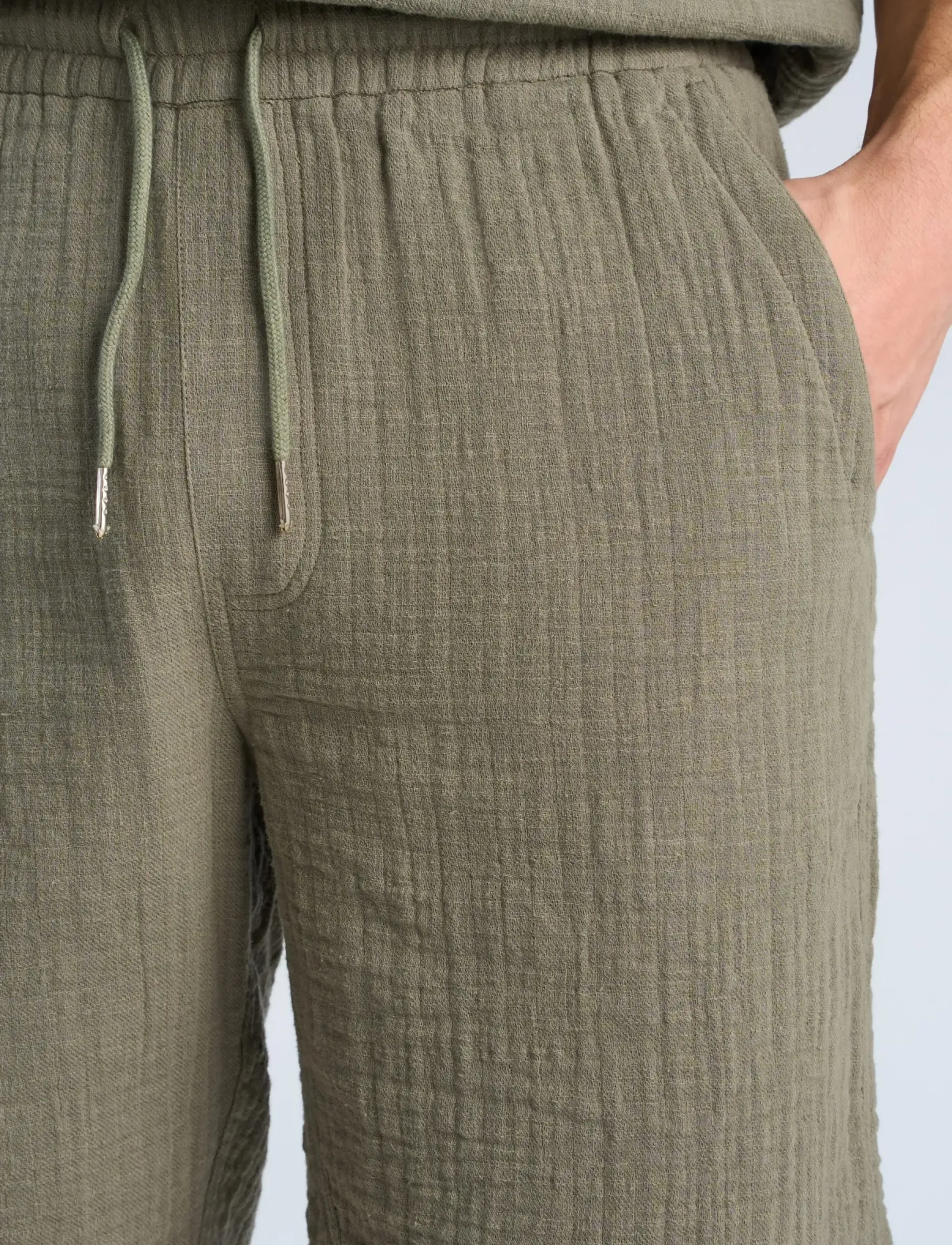 Lindbergh Cotton Muslin Shorts herr – bild 5