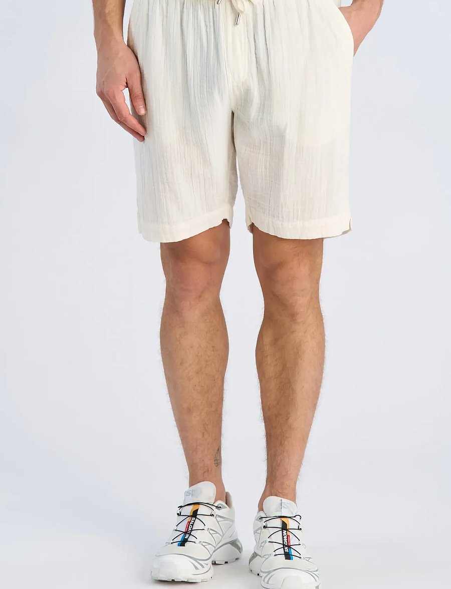Lindbergh - Cotton muslin shorts - casual shorts - off white - 3