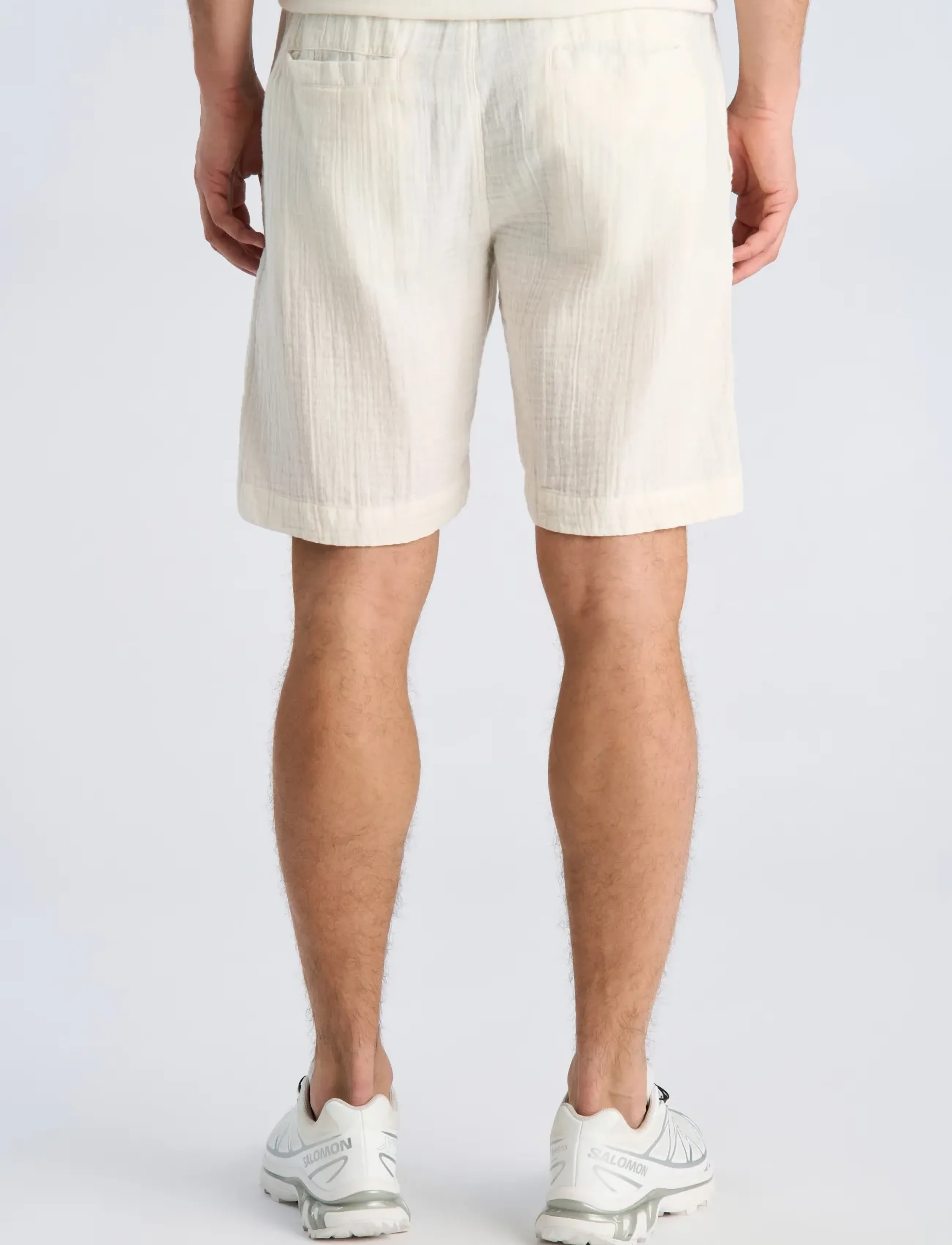 Lindbergh - Cotton muslin shorts - casual shorts - off white - 4