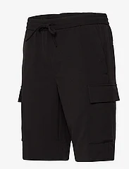 Lindbergh - Relaxed suit cargo shorts - män - black - 3