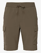 Relaxed suit cargo shorts - OLIVE