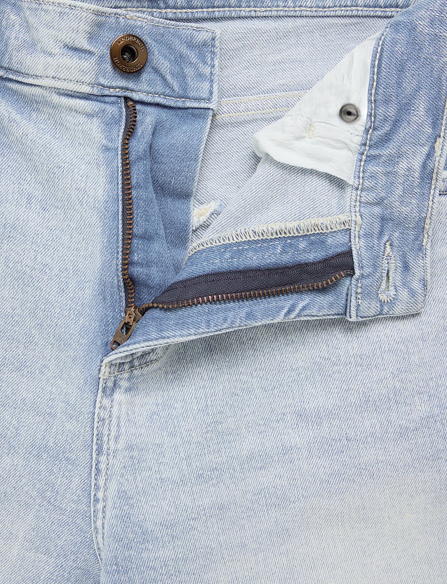 Lindbergh - Loose fit shorts - casual shorts - light indigo denim - 4