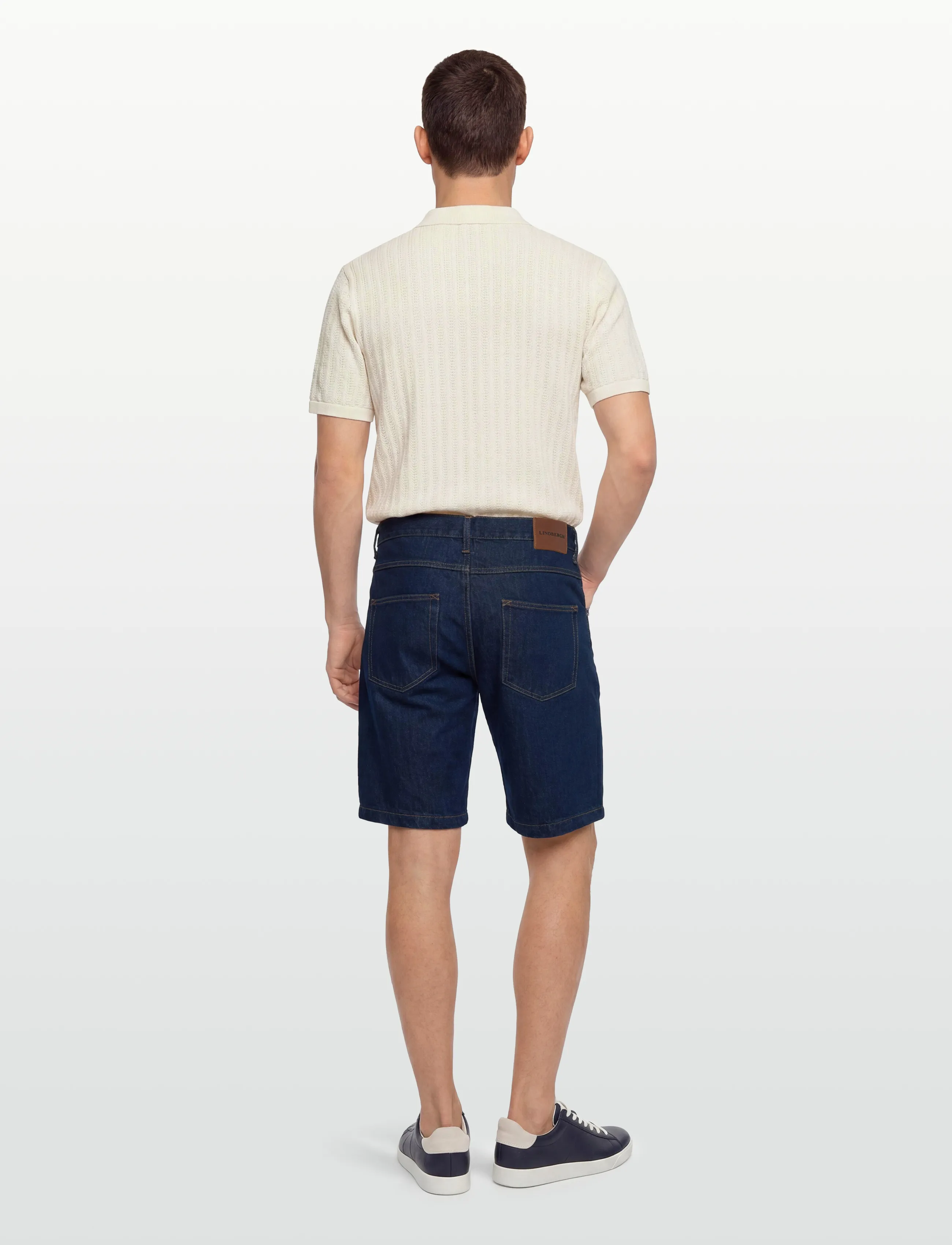Lindbergh - Loose fit shorts - jeans shorts - original blue - 4