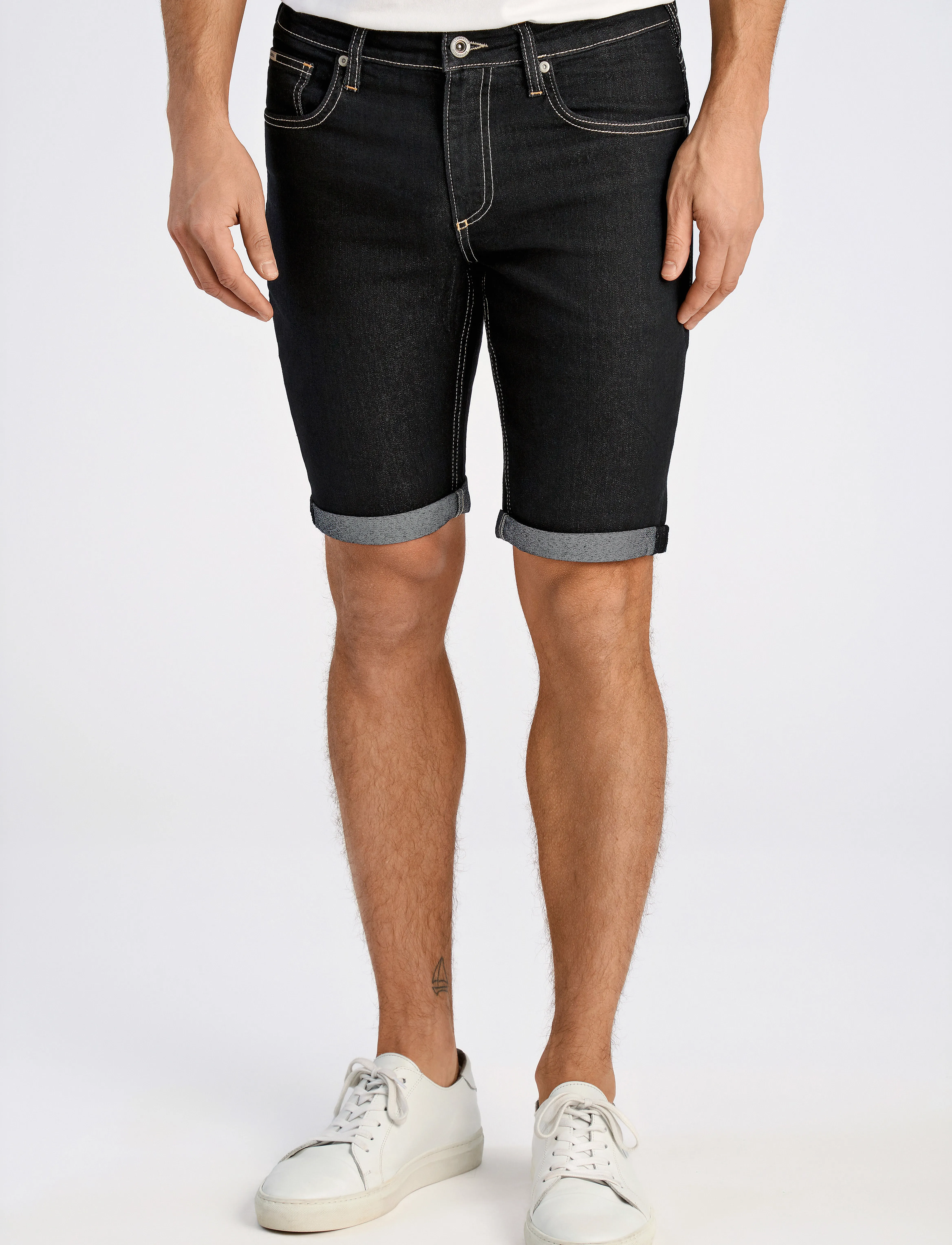 Lindbergh - Stretch denim shorts - denim shorts - black wash - 3