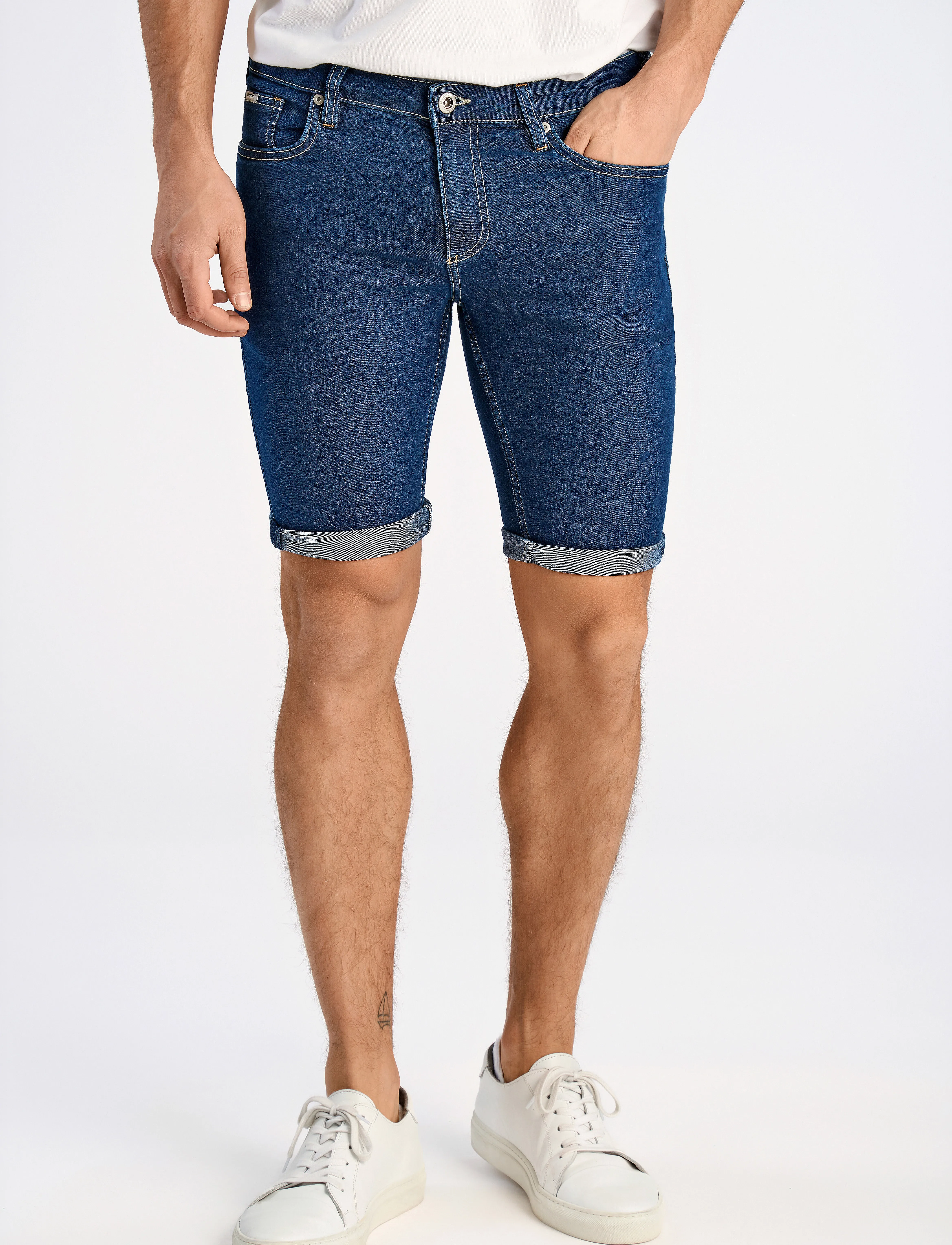 Lindbergh - Stretch denim shorts - men - stone wash - 3