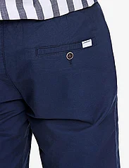 Lindbergh - Oxford drawstring shorts - casual shorts - navy - 6